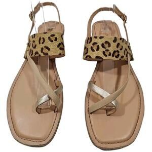 Chinese Laundry ~Woman Size 8.5~ Beige/Animal Print Sandals Leather Flat.